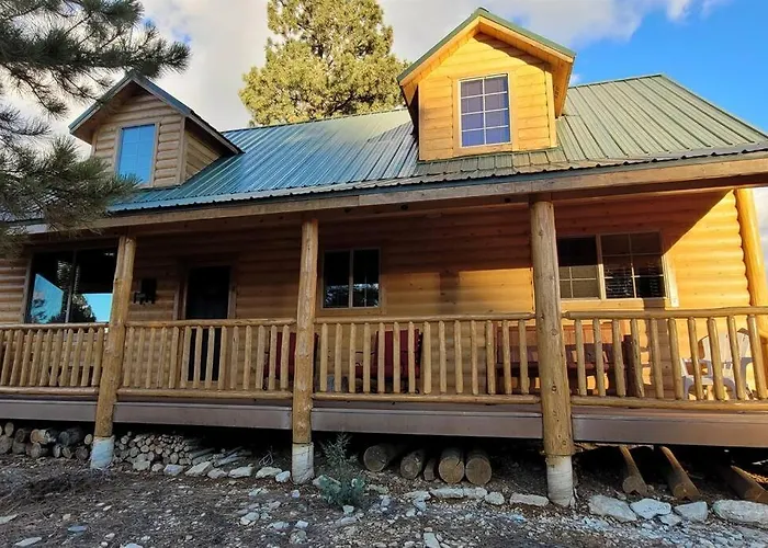 Log Cabin Zion Retreat. Walking Distance To East Zion Trails