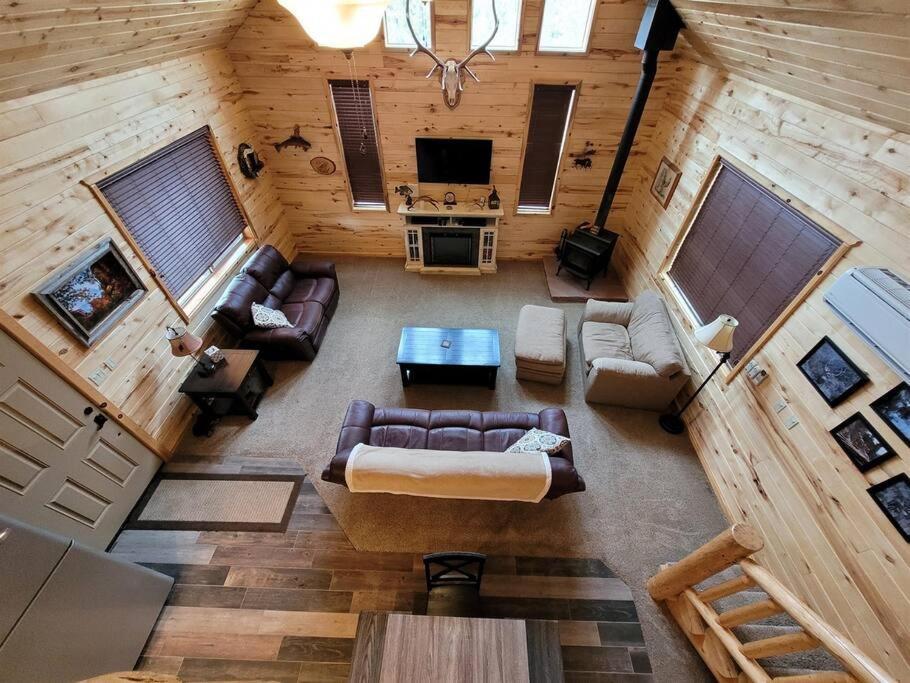 Log Zion Retreat. Walking Distance To East Zion Trails
